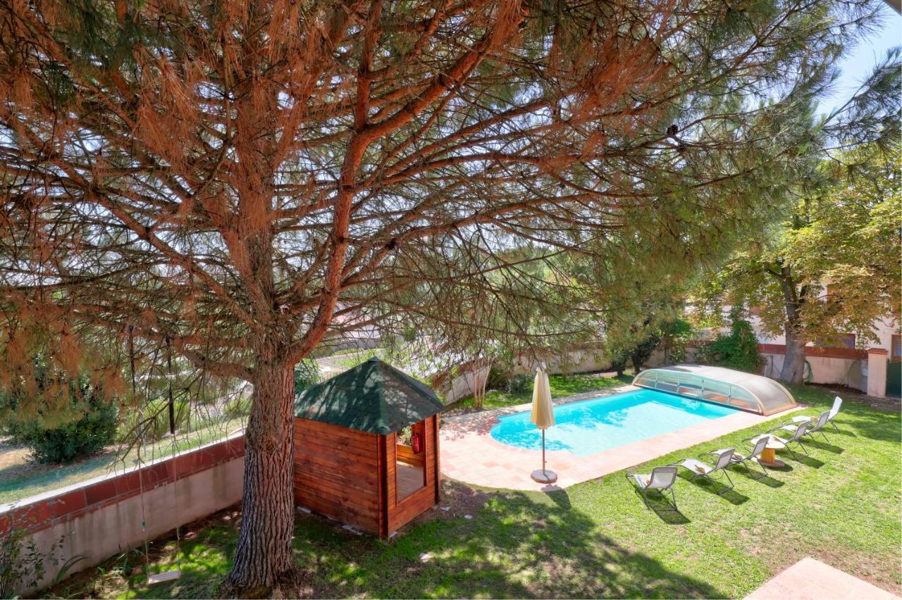 Gite La Grappe Occitane - 14 Personnes - Piscine Privee Ambres Bagian luar foto